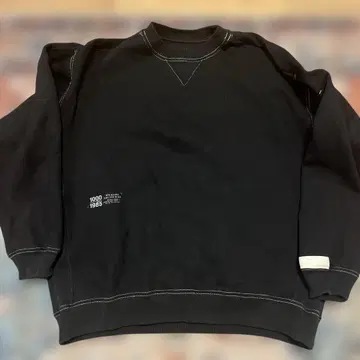 뉴발란스 1000 1985 블랙 맨투맨 셋업