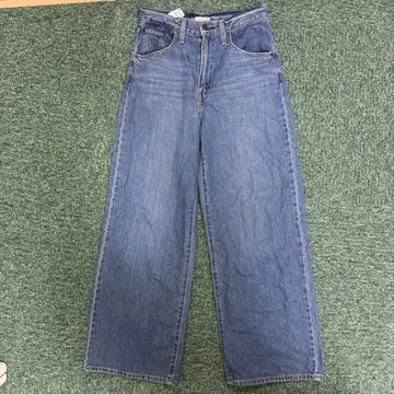 리바이스 배기진