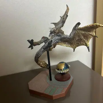 몬헌 피규어 셀레기오스 피규어