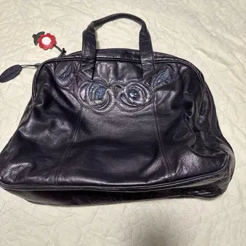 이비자 컴팩트 보스턴 백