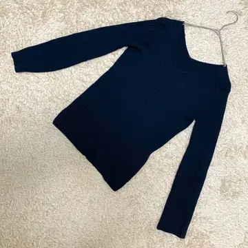 [ 양품 ] Mila Owen 리브 니트 티셔츠 V넥 긴팔 네이비 S