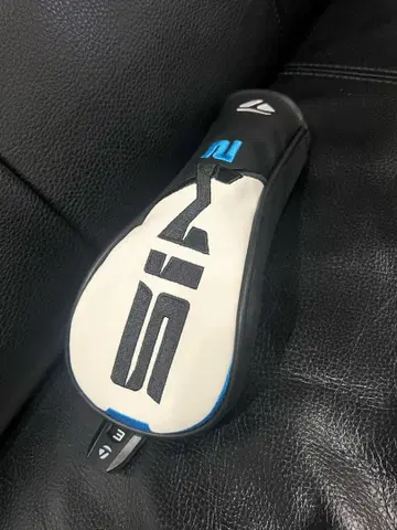 새상품 테일러메이드 SIM2 UT 유틸리티용 골프헤드커버 레스큐