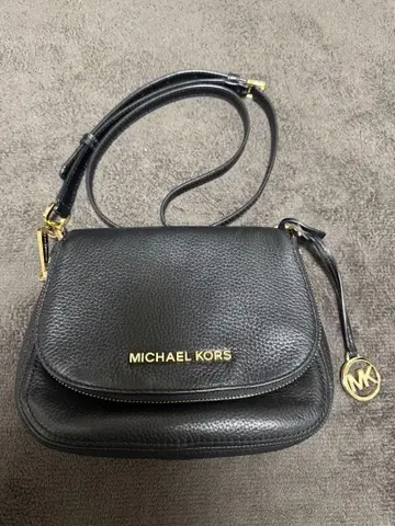 레어 MICHAEL KORS 블랙 숄더백