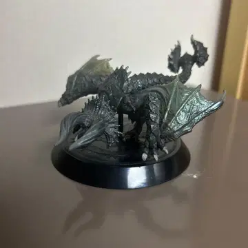 몬헌 피규어 디아블로스 아종