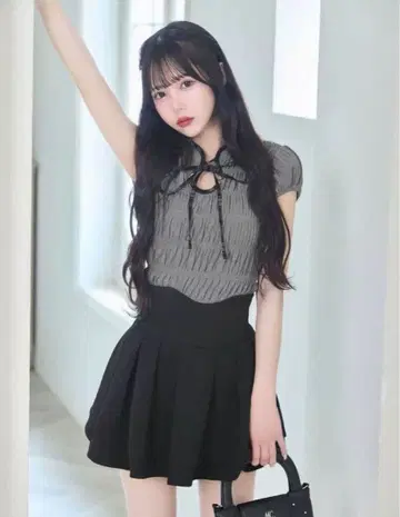 미셸 마카롱 슬림 레그 스커트 블랙 M