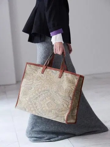 A VACATION TANK 페이즐리 토트백