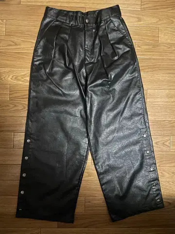 [ CLEL ] 멀티 실루엣 루즈 사이드 버튼 팬츠