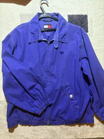 타미힐피거 TOMMY HILFIGER. 블루 나일론 자켓