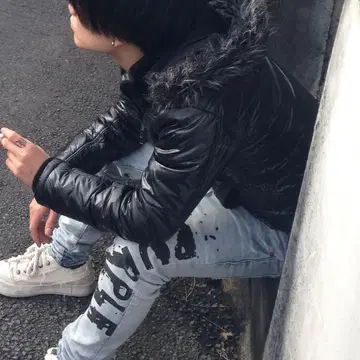 시크 스타일 블랙 후드 부착 다운 자켓 M