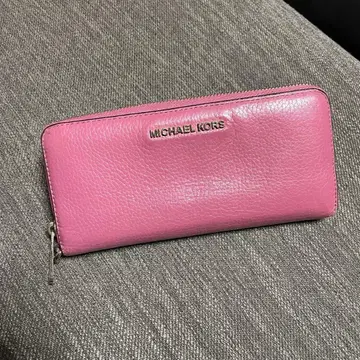 MICHAEL KORS 핑크 장지갑