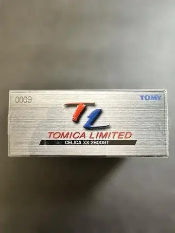 [ 토미카 리미티드 ] CELICA XX 2800GT (화이트 x 블랙)