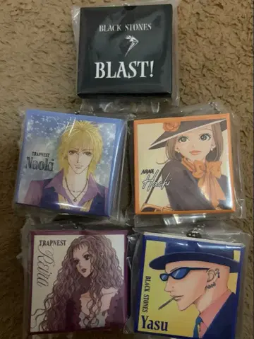 NANA cd풍 아크릴 참 가챠가챠