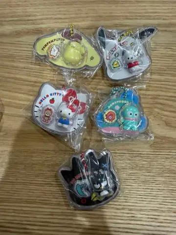 산리오 캐릭터즈 패키지 참 세트 판매