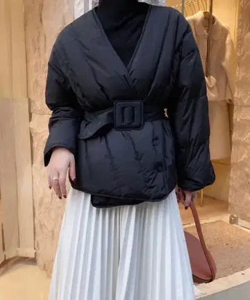 SMILE ORCHID 다운 자켓 블랙 아우터 코트