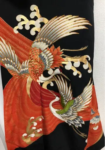 블랙 전복 기모노 학 물결 자수 기모노