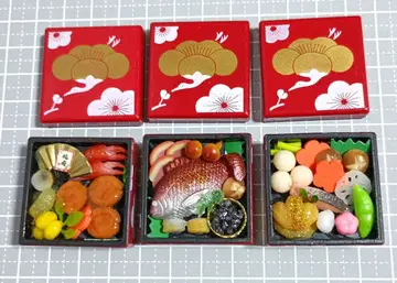 오세치 캡슐 토이 가챠 세트 일본 설날 미니어처 피규어 모음