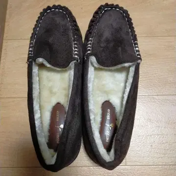 브라운 스웨이드 모카신