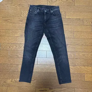 누디진 다크 그레이