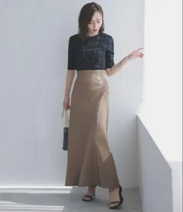 anuans 샤이니 새틴 내로우 스커트