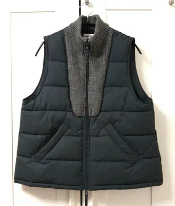 나곤스탠스 퍼프 베스트 그레이 M