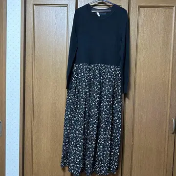 미카레 미카레 블랙 니트 플라워 무늬 롱 원피스