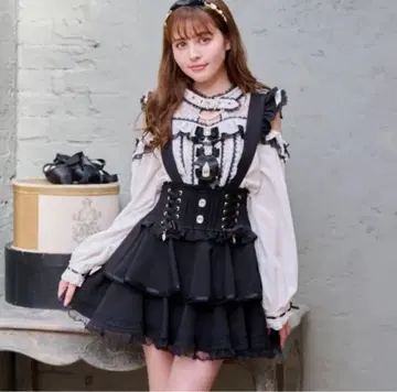 LIZLISA 서스펜더 부착 티어드 치마바지