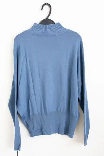 스타일 살리는 Gready Brilliant 돌먼 하이넥 리브 소매 니트