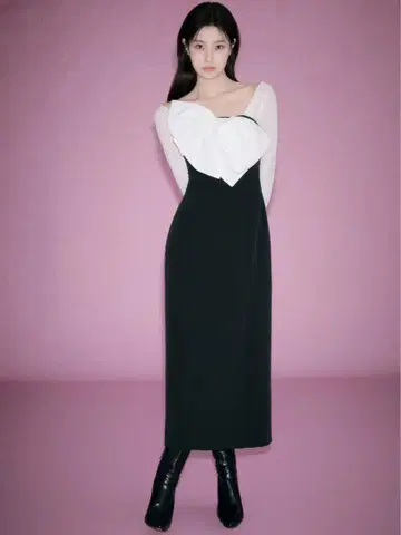 [택 포함 새상품] SNIDEL 오프숄더 리본 드레스 [강혜원 착용]