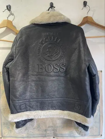 보스 점퍼 BOSS M 사이즈 보스 가죽 자켓 산토리