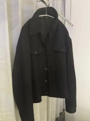 ZARA 블랙 자켓