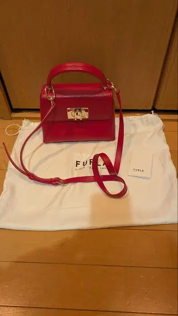 FURLA 1927 미니 레드