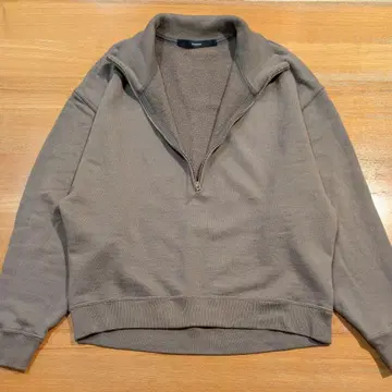 [ FRAMeWORK ] DEEP HALF ZIP 하프 지퍼 맨투맨