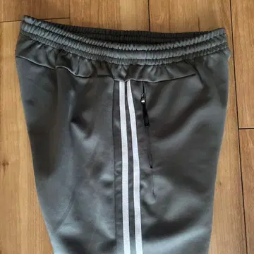 FR2 그린 사이드 스트라이프 조거 팬츠