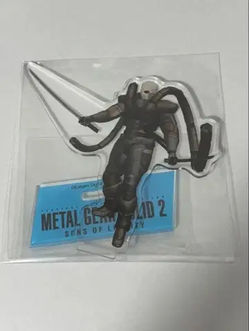 솔리더스 스네이크 아크릴 스탠드 메탈기어