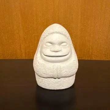 센과 치히로의 행방불명 석인 지브리 파크