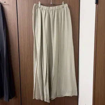 프레임워크 새틴 플레어 스커트 허리밴딩