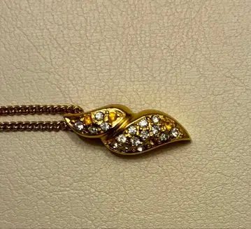 CD 로고 체인 목걸이