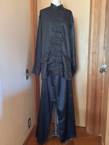 Plants 실크 100% 중화권 수트 미사용