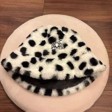 디즈니 버킷햇 101마리 달마시안 패턴 복슬복슬