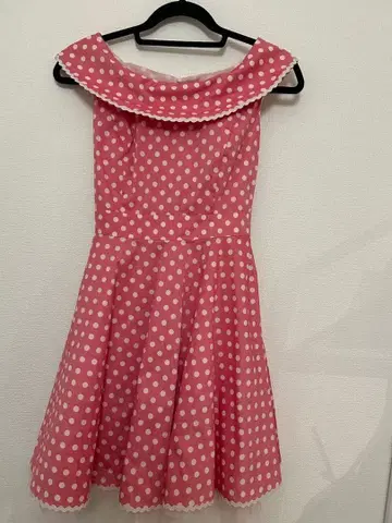 핑크 물방울 패턴 A라인 원피스