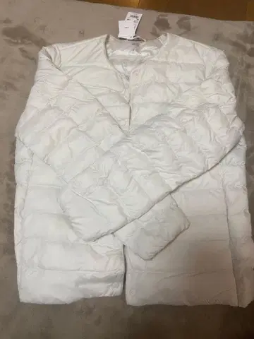 유니클로 퍼프 테크 컴팩트 자켓