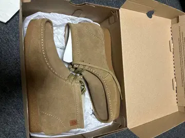 Clarks 클락스 왈라비 42 8