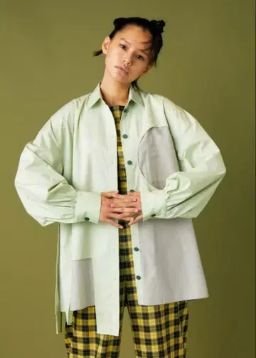 엔폴드 서클 셔츠 두지엠 클라세 론 헤르만