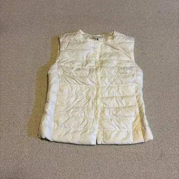 UNIQLO 울트라 라이트 다운 베스트 XS