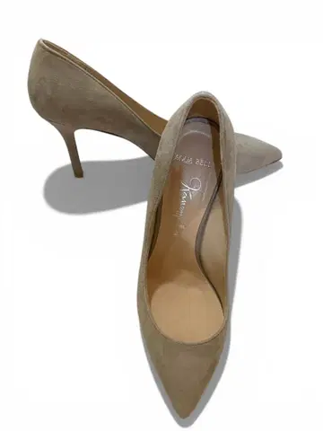 카네마츠 스웨이드 하이힐 펌프스 그레이 베이지