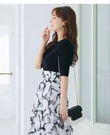 [ 미사용 새상품 ] Swingle 플레어 스커트 화이트