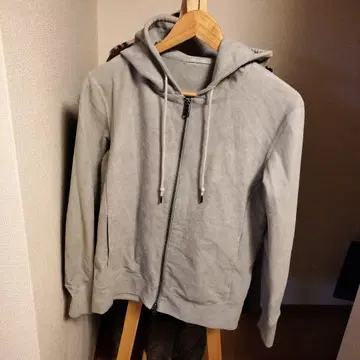 HIGH STREET 그레이 후드 부착 후드티