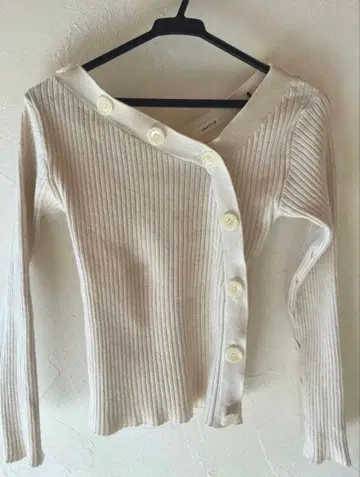 FRAY I.D 비대칭 상의