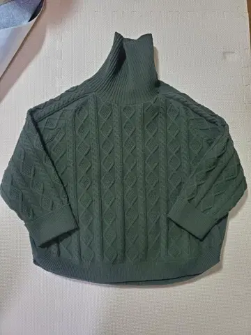 Bou Jeloud 니트 스웨터 다크 그린