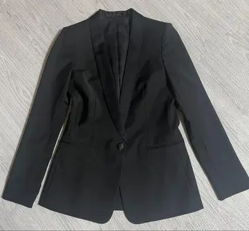 ANAYI 아나이 블랙 테일러드 자켓